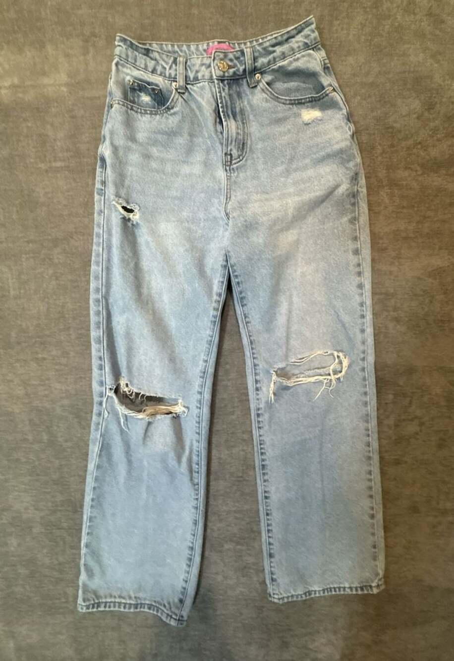 Edikted Women's High Waisted Ripped Light Wash Straight Leg Jeans Size S